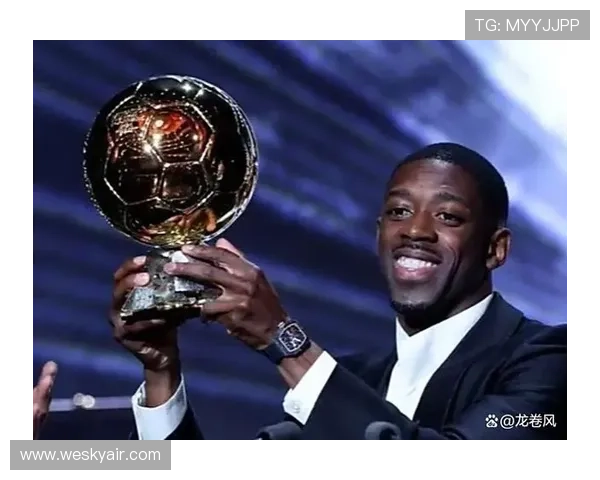 埃托奥与登贝莱重聚致意视频曝光感慨再见如故金球先生的荣耀